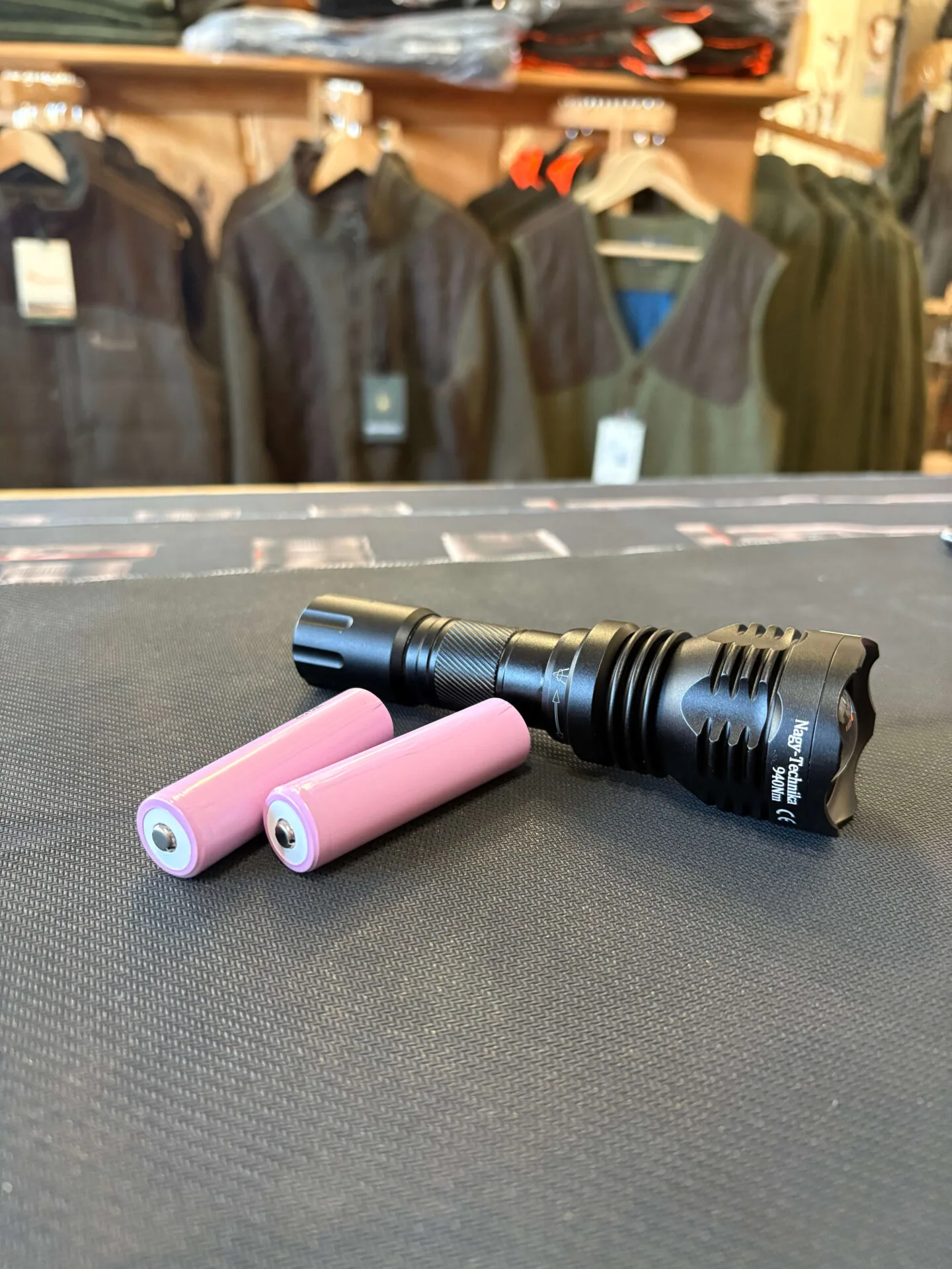 Turbózd fel éjjellátó céltávcsöved: Nagy-Technika infra! 4 IMG 3043